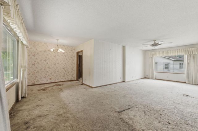2234 E Rivera, Wichita, KS 67211