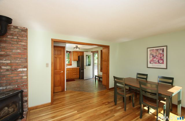 58 Lynn Road, Essex, CT 06442