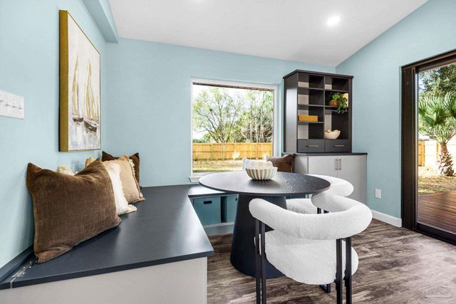 4141 Stringfield Dr, Pensacola, FL 32503