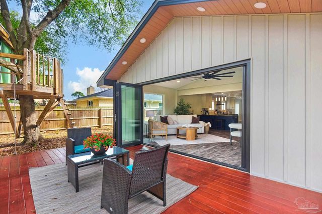 4141 Stringfield Dr, Pensacola, FL 32503