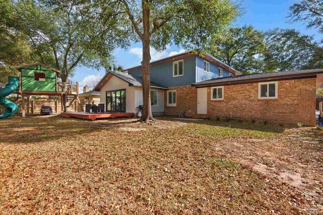 4141 Stringfield Dr, Pensacola, FL 32503