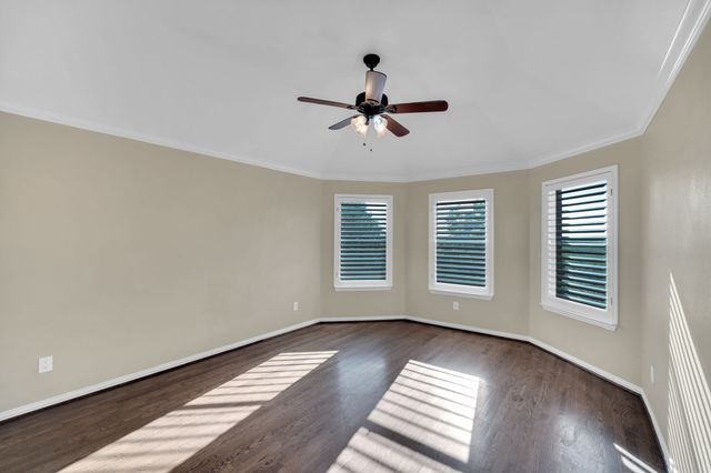 940 Mallory Drive, Waxahachie, TX 75167