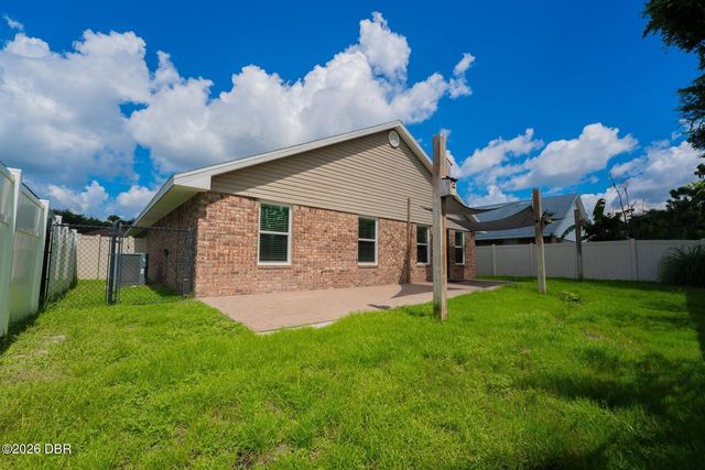 5483 Ward Lake Drive, Port Orange, FL 32128