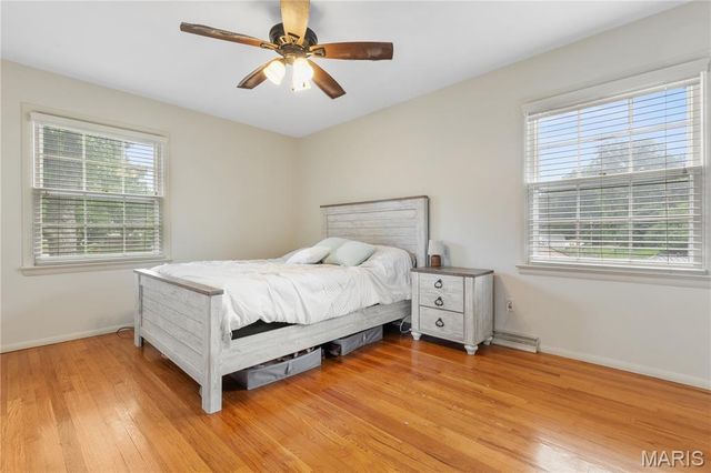 952 Bridgeport Drive, Ballwin, MO 63011
