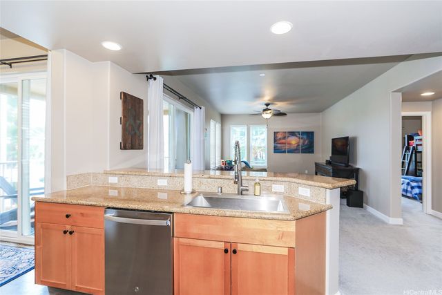 520 Lunalilo Home Road 6214, Honolulu, HI 96825