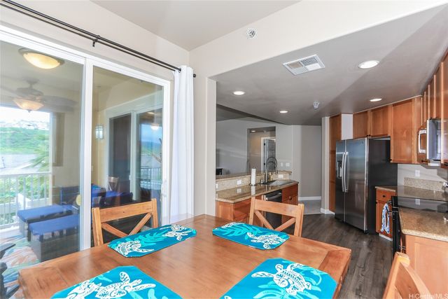 520 Lunalilo Home Road 6214, Honolulu, HI 96825