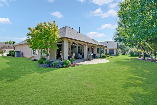12004 Pepperidge Avenue, Denton, TX 76207