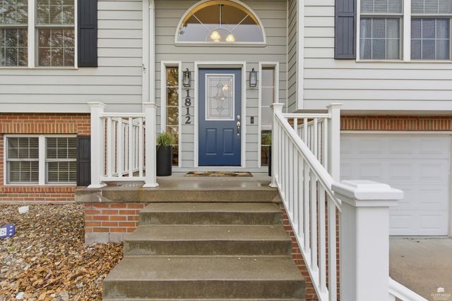 1812 Kingwood Drive, Manhattan, KS 66502