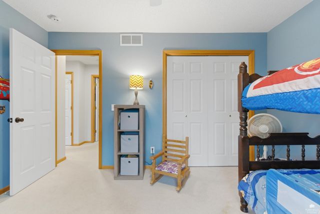 1812 Kingwood Drive, Manhattan, KS 66502