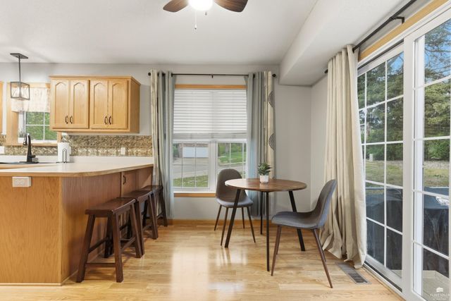 1812 Kingwood Drive, Manhattan, KS 66502