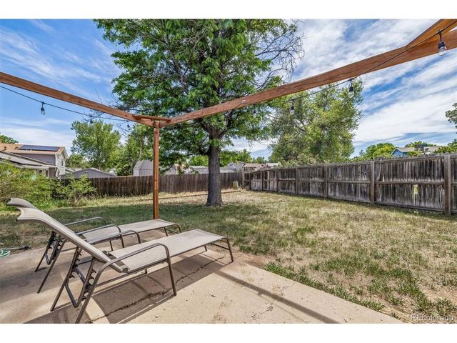 2003 S Idalia St, Aurora, CO 80013