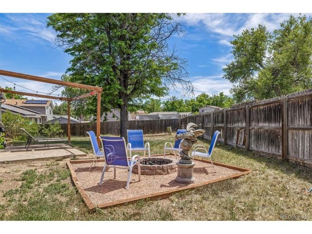 2003 S Idalia St, Aurora, CO 80013