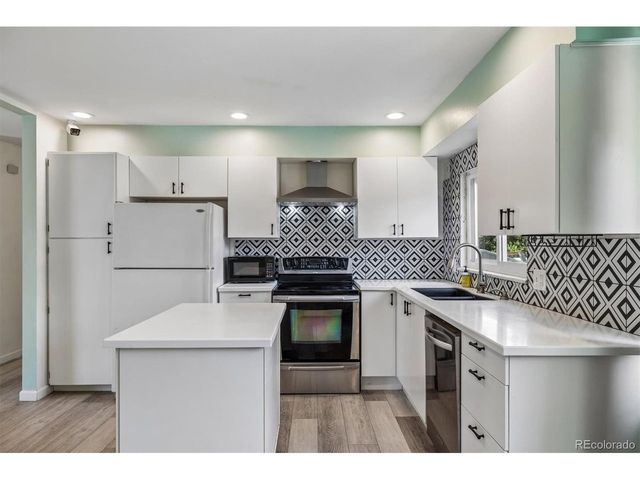 2003 S Idalia St, Aurora, CO 80013