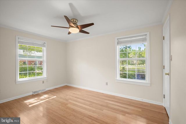 3325 ALLDAY RD, Huntingtown, MD 20639