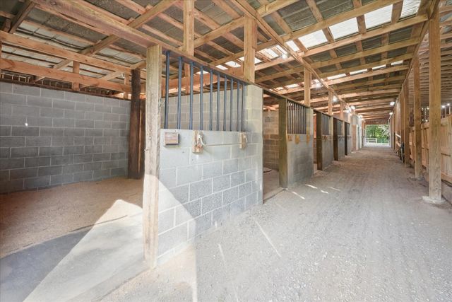 3325 ALLDAY RD, Huntingtown, MD 20639