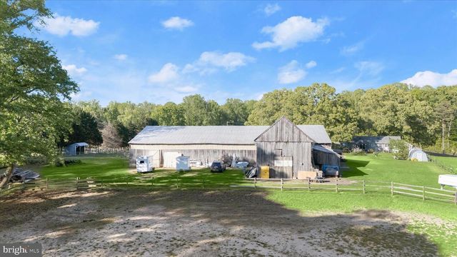 3325 ALLDAY RD, Huntingtown, MD 20639