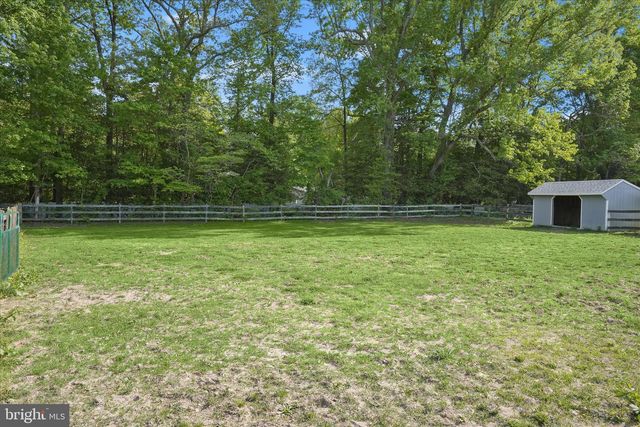 3325 ALLDAY RD, Huntingtown, MD 20639