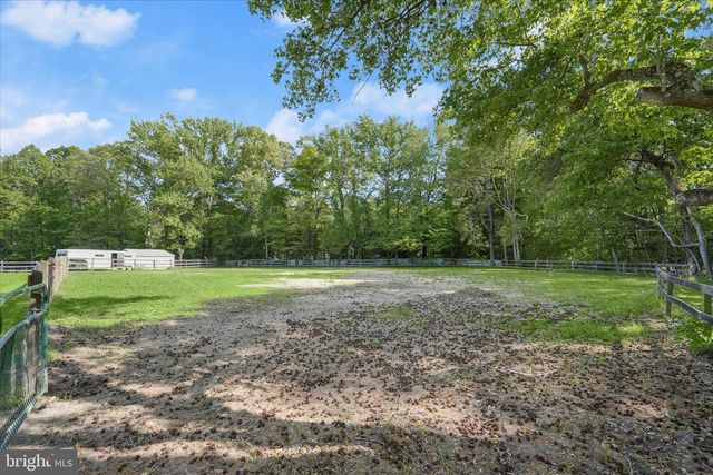 3325 ALLDAY RD, Huntingtown, MD 20639