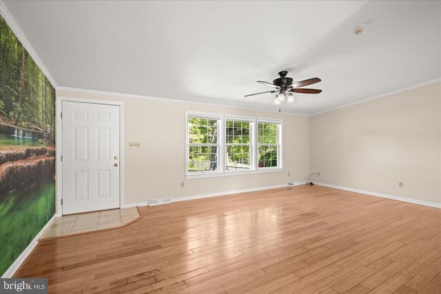 3325 ALLDAY RD, Huntingtown, MD 20639