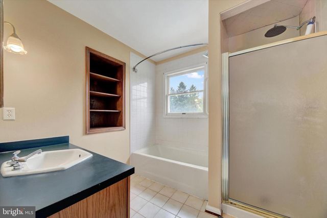 3661 FALLSTON RD, Jarrettsville, MD 21084