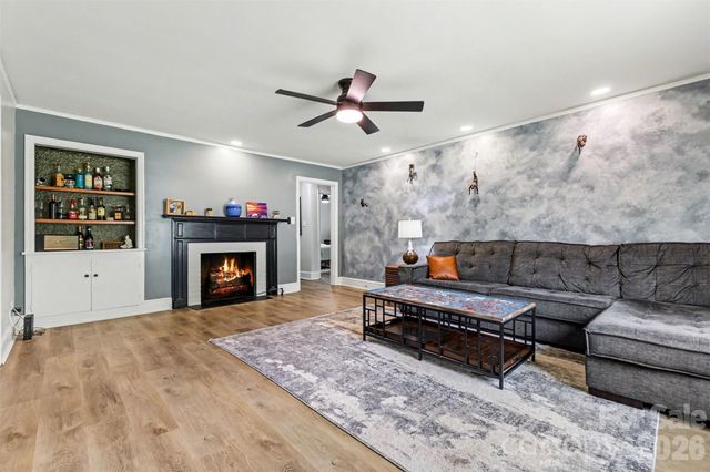 877 S Confederate Avenue, Rock Hill, SC 29730