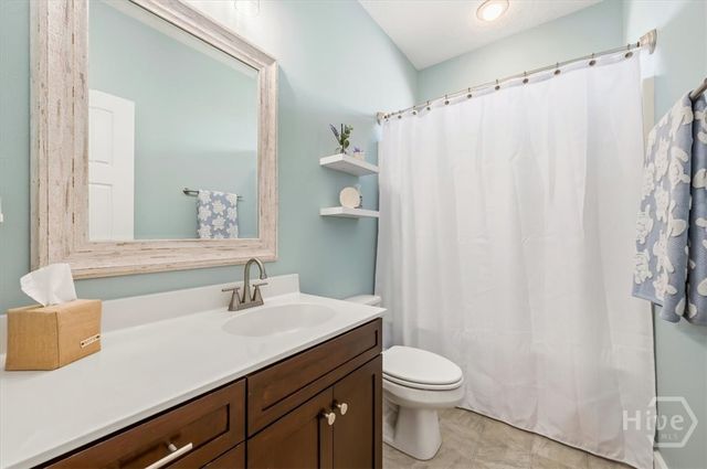 167 E. Perry Drive, Richmond Hill, GA 31324