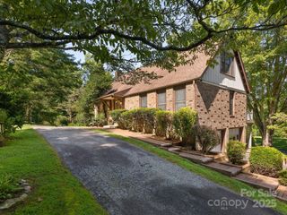 3541 Willow Creek Road, Hendersonville, NC 28739