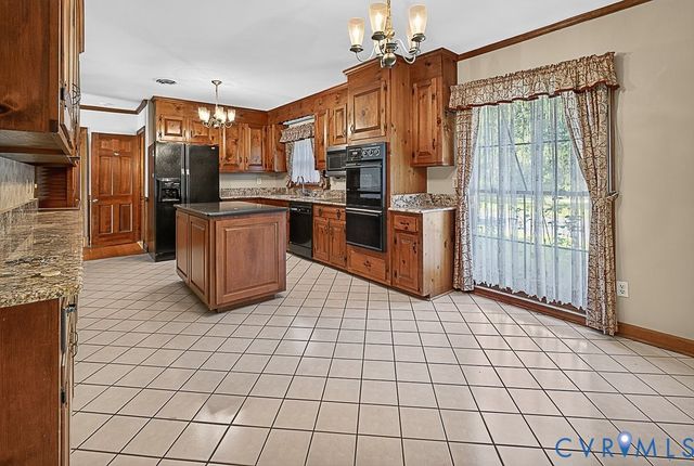11701 Holly Hill Rd, Chester, VA 23831