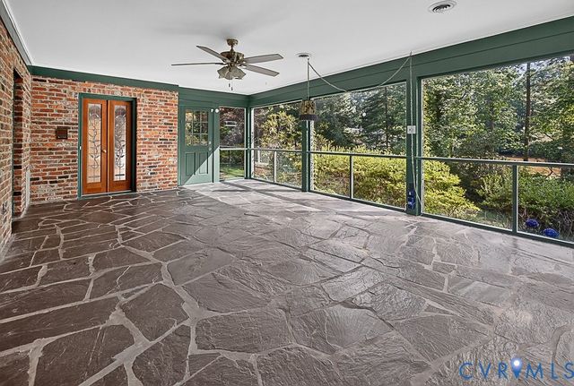 11701 Holly Hill Rd, Chester, VA 23831