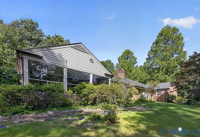 11701 Holly Hill Rd, Chester, VA 23831