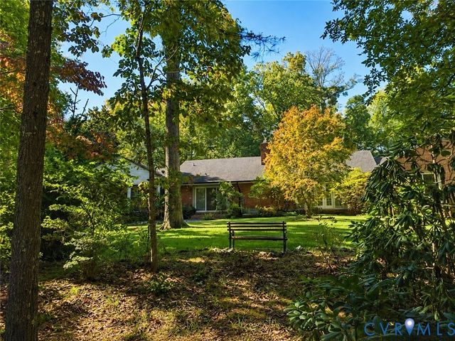 11701 Holly Hill Rd, Chester, VA 23831