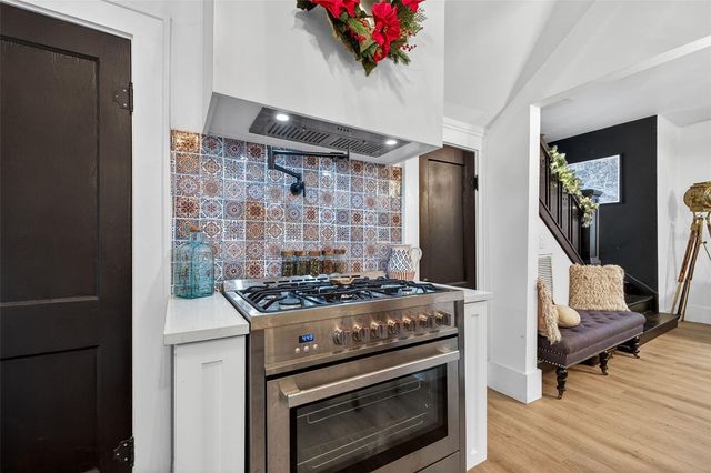 6566 1ST AVENUE S, St Petersburg, FL 33707