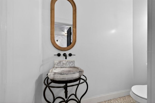 6566 1ST AVENUE S, St Petersburg, FL 33707