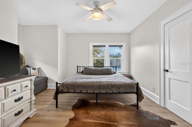 6566 1ST AVENUE S, St Petersburg, FL 33707