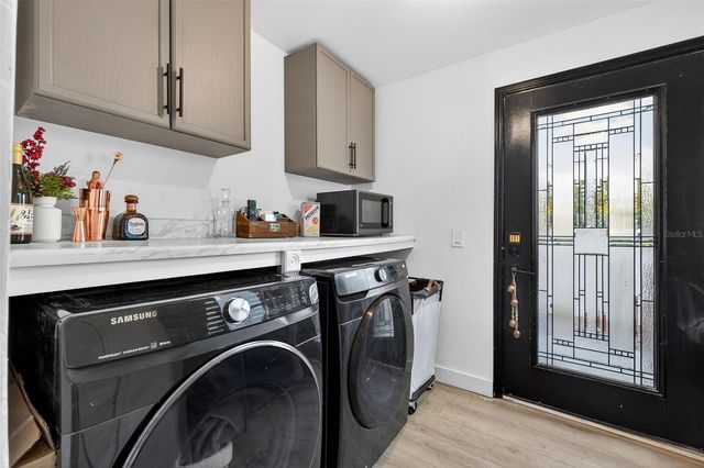 6566 1ST AVENUE S, St Petersburg, FL 33707