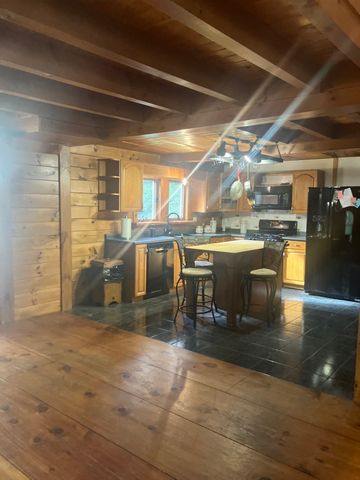 736 Central St., Winchendon, MA 01475