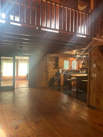 736 Central St., Winchendon, MA 01475