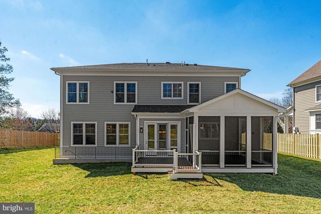 309 PARK ST NE, Vienna, VA 22180