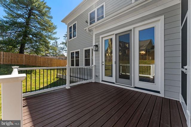 309 PARK ST NE, Vienna, VA 22180