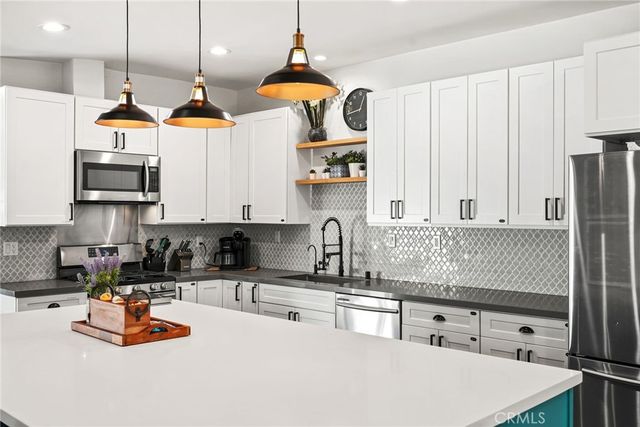 4941 Catamaran Street, Oxnard, CA 93035