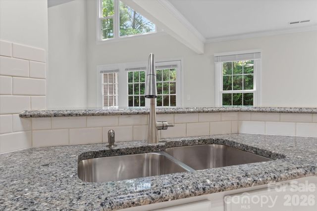 4818 Whistling Oak Court, Charlotte, NC 28269