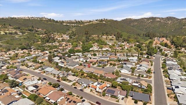 1915 Edith Drive, Escondido, CA 92026