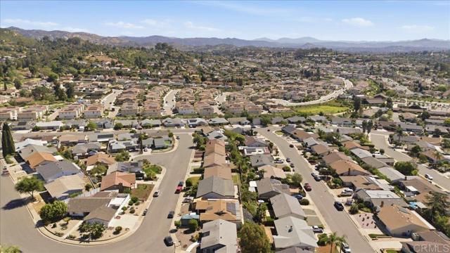 1915 Edith Drive, Escondido, CA 92026