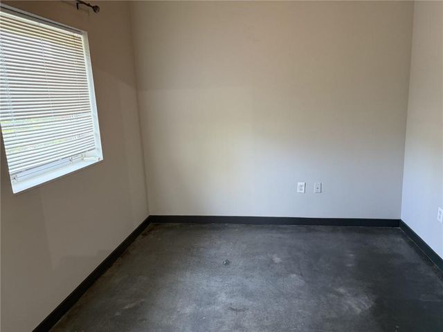 620 Glen iris NE 207, Atlanta, GA 30308