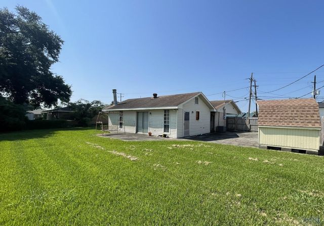 1419 Acadian Dr, Houma, LA 70363
