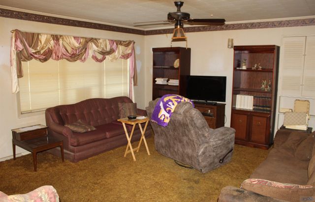 1419 Acadian Dr, Houma, LA 70363