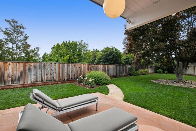 1234 Mcintosh Court, Sunnyvale, CA 94087