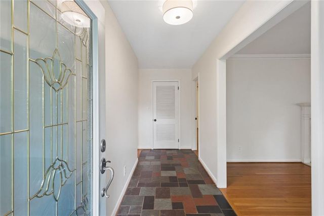 4775 Merlendale Court NW, Sandy Springs, GA 30327