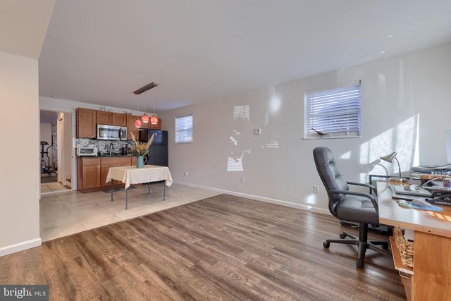 433 SLEEPY HOLLOW DR, Mohrsville, PA 19541