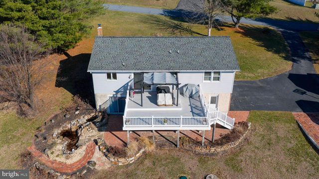 433 SLEEPY HOLLOW DR, Mohrsville, PA 19541